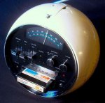 8-track cassette radio from the 1970s..jpg